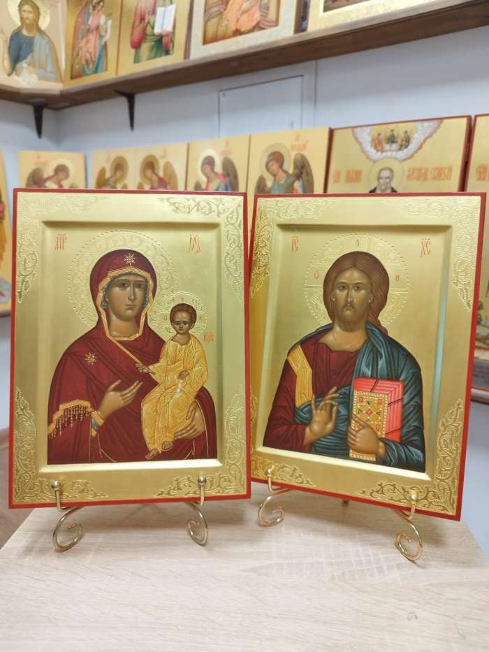 Фото: Венчальные иконы Пресвятая Богородица Одигитрия и Господь Вседержитель