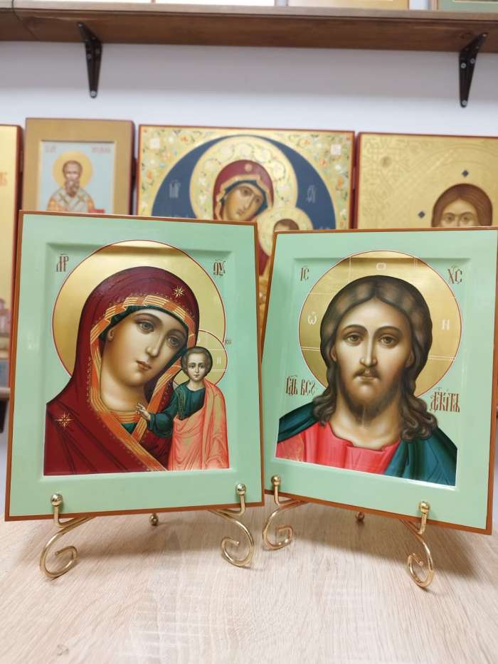 Фото: Венчальные иконы Пресвятая Богородица Казанская и Спаситель