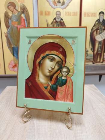 Икона Пресвятой Богородица Казанская