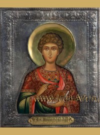 Рукописная Икона святого великомученика Пантелеимона в посеребренном окладе 21*28см